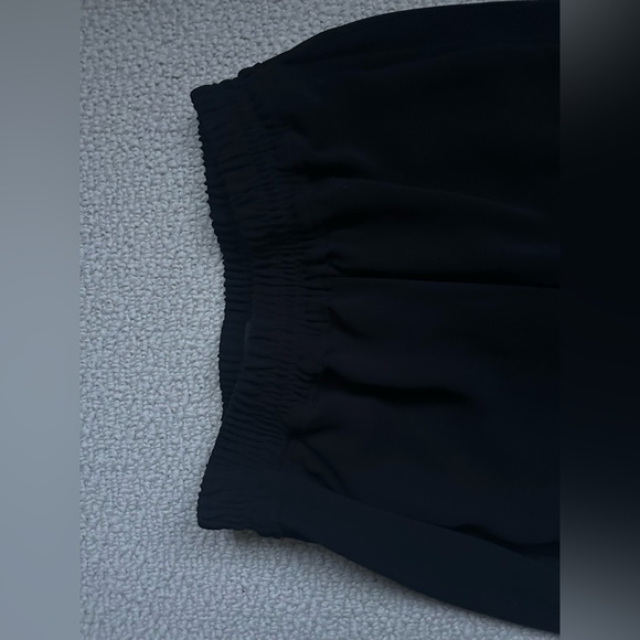 J.Crew Black Pull-On Tapered Pants – Size 0 – Lightweight Travel Style - Picture 2 of 11